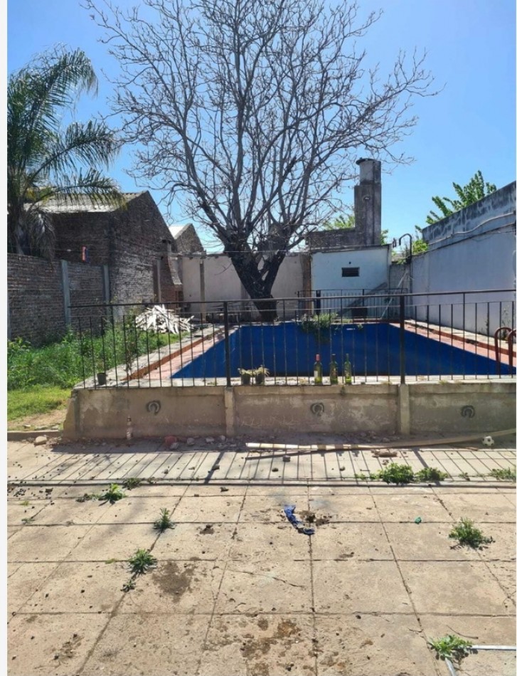 EXCELENTE PROPIEDAD E QUILMES OESTE