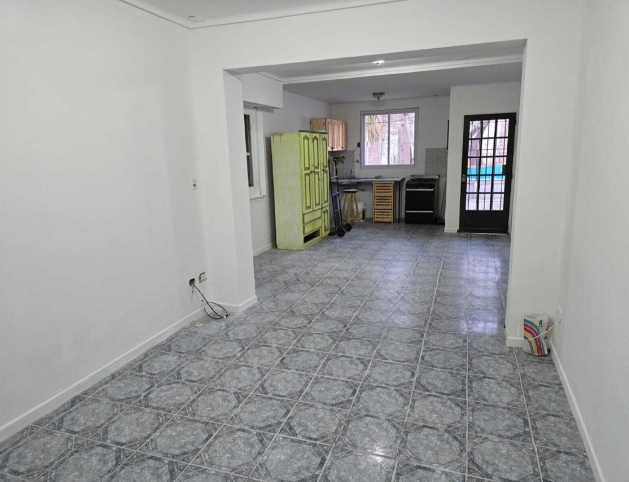 EXCELENTE PROPIEDAD E QUILMES OESTE