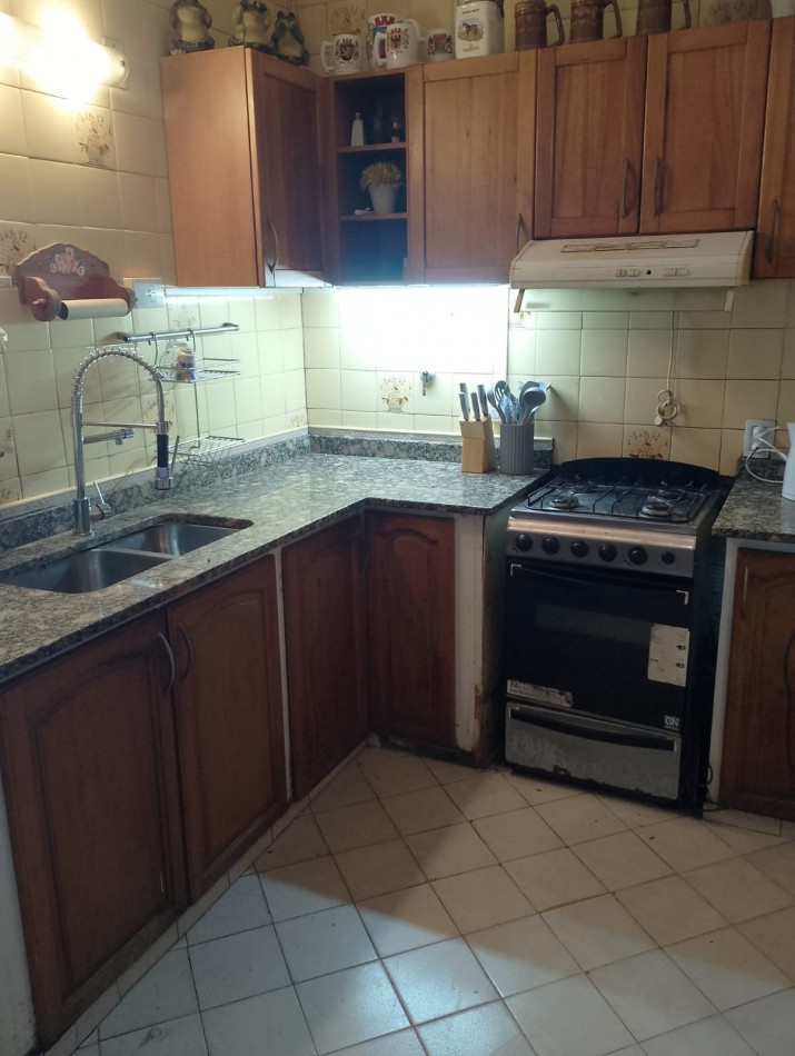 CASA EN QUILMES OESTE !!! SOLO PARA ENTENDIDOS...