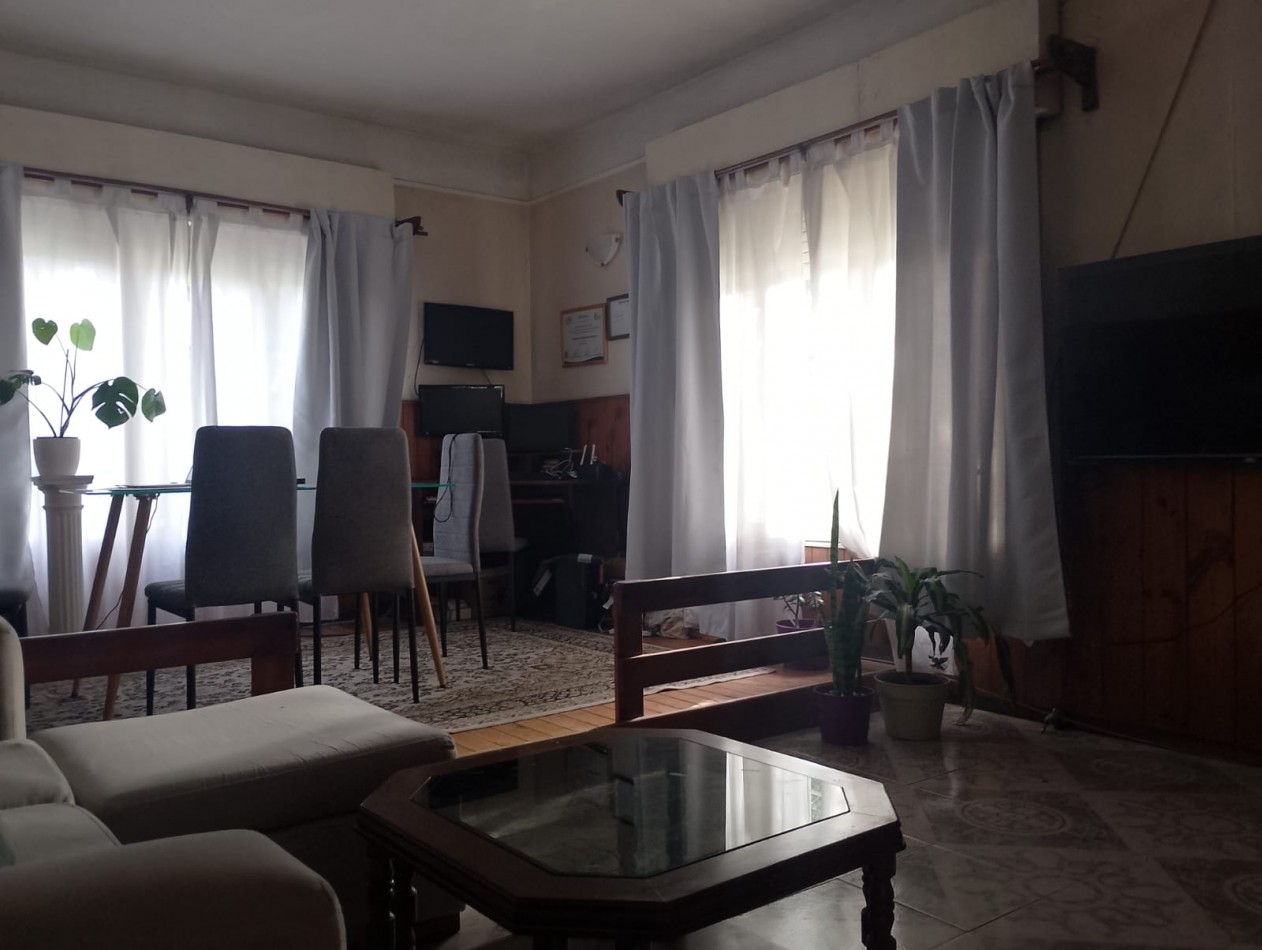 CASA EN QUILMES OESTE !!! SOLO PARA ENTENDIDOS...