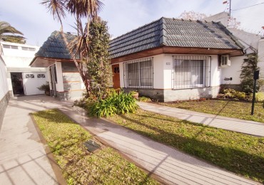 ESPACIOSA CASA EN QUILMES OESTE; IDEAL PARA FAMILIAS Y OPORTUNIDADES DE INVERSION